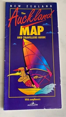 Vintage NEW 1995 New Zealand  The Auckland Map & Travellers Guide - Image 1 of 4