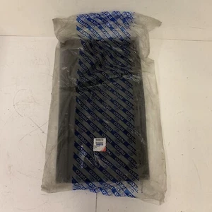 Genuine Iveco IVECO Facing 504099722 - Picture 1 of 2