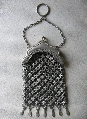 Monedero antiguo Chatelaine marco de plata francés FLEUR DE LIS cadena correo malla Foto 1 de 4