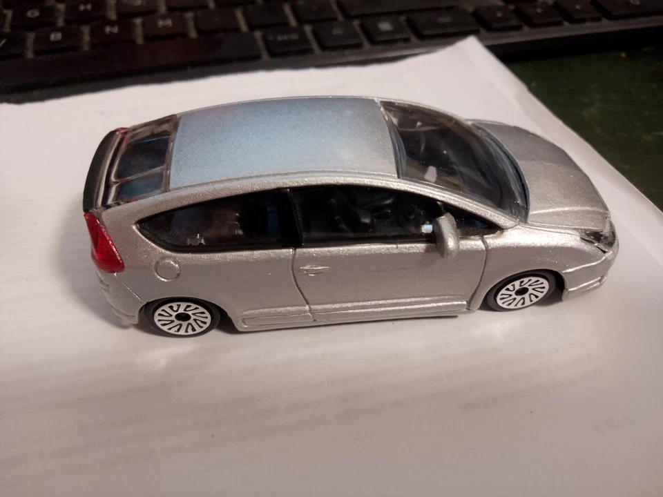 Citroen C4 Burago 1/43 silver made in China - Immagine 1 di 4