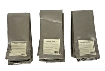 12 Bed Bath & Beyond Jubilee Napkins Cloth Polyester Silver Satin 18" X 18" New - Image 1 of 4