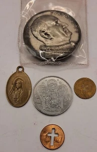 Religious Medal Collection John 23 Johannes XIII Pont Maximus, St. Frances - MFT - Picture 1 of 10
