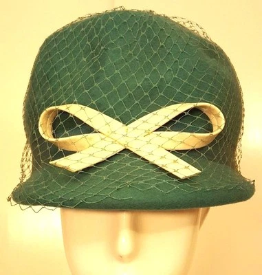 Glenover Henry Pollak, cerúleo, lana, Cloche, arco de cuero, sombrero (talla 7) años 60 Foto 1 de 4