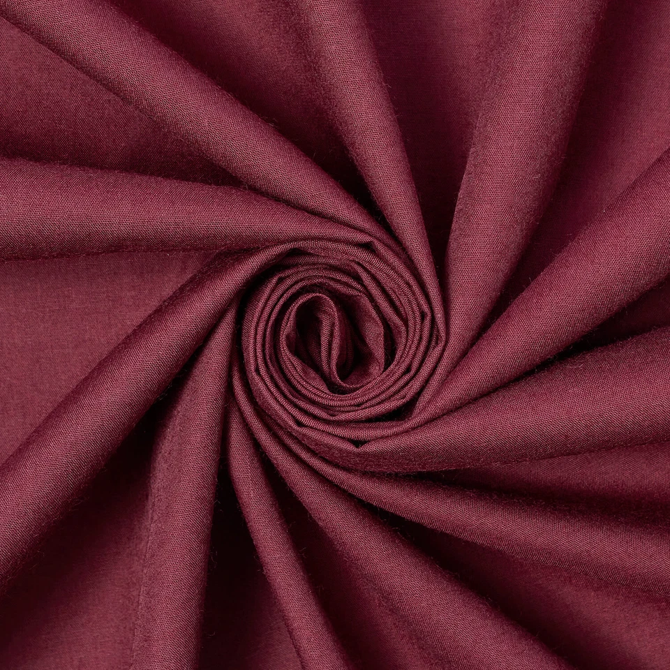 Cotton Polyester Broadcloth (44/45 Inch) Plain Weave Fabric By The Yard - Image 1 of 2