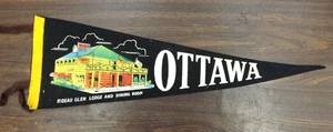 VINTAGE 1950s - 1960s RIDEAU GLEN LODGE PENNANT BANNER OTTAWA CANADA 22" - Picture 1 of 5