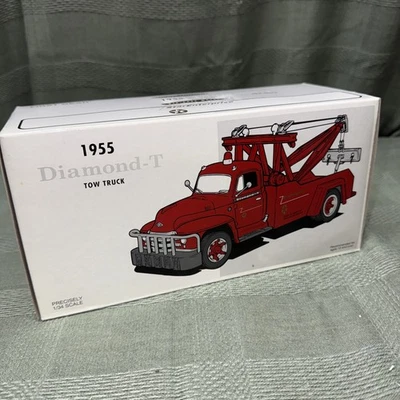 First Gear Texaco Star Enterprise 1955 Diamond-T Tow Truck 1996 #18-1941 New - Image 1 of 4