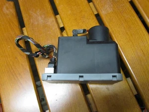 Audi 80 100 A6 A4 C4 B4 B5  ZV-Pumpe  Zentralverriegelungspumpe 4A0862257K - Bild 1 von 4