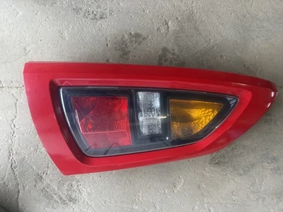 2010-2011 KIA SOUL Passenger Side Right Rear RH Brake Tail Light Assembly OEM - Image 1 of 4