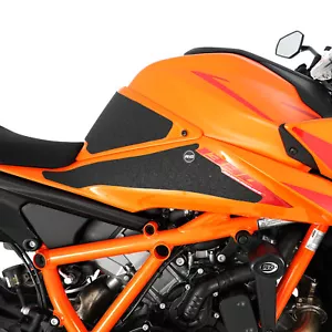 R&G Racing Black Tank Traction Grips | KTM 1390 Super Duke R Evo 2024 - Picture 1 of 4