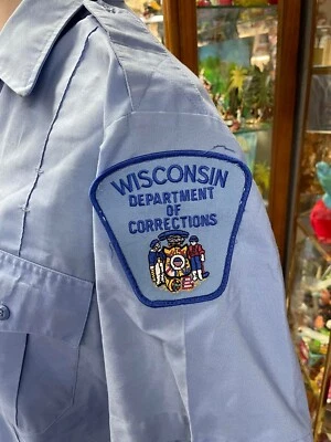 Camisa Vintage Wisconsin Department of Corrections Manga Curta Botões Tamanho 42 - Imagem 1 de 4