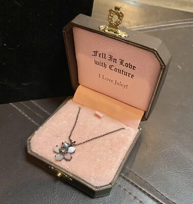 Juicy Couture Midnight Garden RARO Colar de Flores Corrente Preta Caixa Original - Imagem 1 de 4