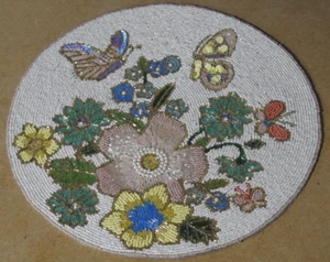 Mantel individual con cuentas de madera Edens 15" mariposas y flores NUEVO - Imagen 1 de 5