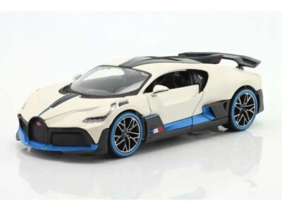 Bugatti Divo - Modelo Diecast blanco satinado escala 1:24 - Maisto 31526WH Foto 1 de 2