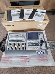 Roland VS-1824CD 18 track v-studio 24bit digital recording workstation 10gb hdd - Picture 1 of 15