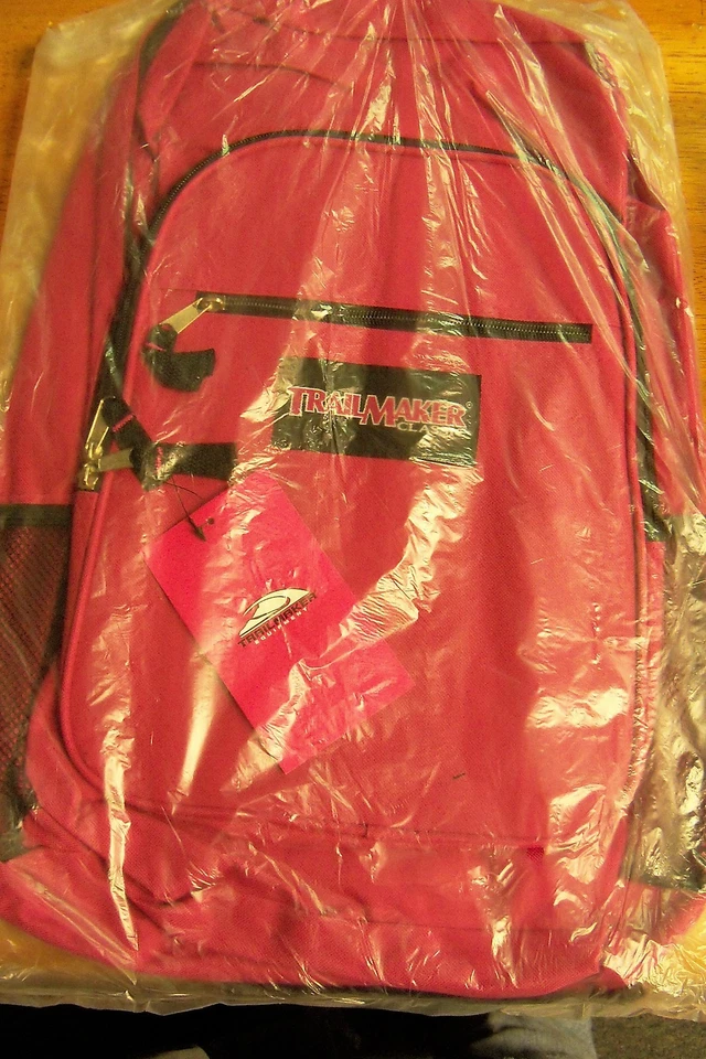 Mochila clásica Trailmaker ideal para libros escolares, caminatas de un día, bolsa de gimnasio nueva Foto 1 de 1