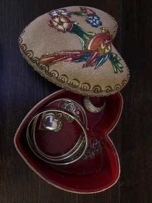 925/ Sterling Jewelry With Heart Shaped Parrot Design! - Image 1 of 4