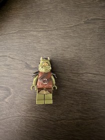 LEGO Minifigure GAMORREAN GUARD Star Wars  Good condition