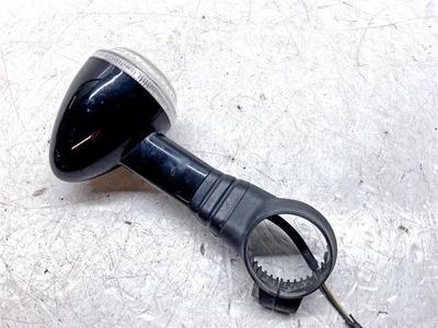 Левый передний индикатор 2017 Triumph Bonneville Bobber - T2701245 - Изображение 1 из 4