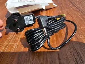 Louvolite AC/DC OneTouch Motorised Blinds Charger - R1715 (UK Plug) - Picture 1 of 9