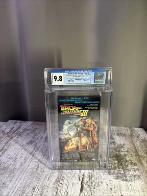 Back to the Future II (VHS, 1990) MCA, CGC Graded (9.8-A++) - Immagine 1 di 4