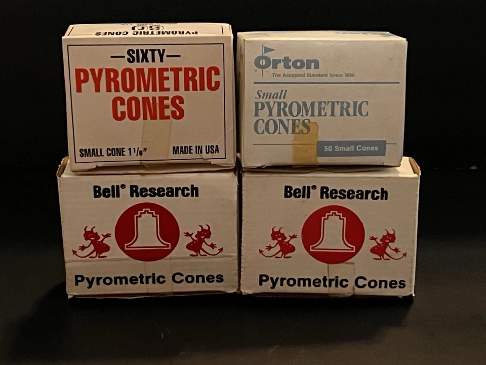 Lote de 4 conos pirométricos Orton (1) y Bell Research (3) en total Foto 1 de 1