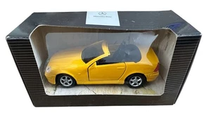 Maisto 1:18 Mercedes-Benz 230 In Yellow Boxed Ultra Rare In This Colour - Picture 1 of 6