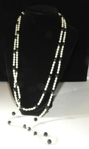Jewelmak Freshwater Perla and Black Onyx Strand Necklace  - Picture 1 of 6