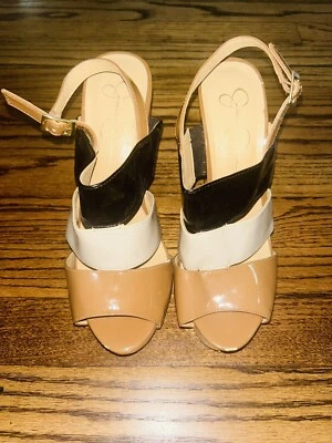 Salto preto Jessica Simpson conhaque nude 7,5 - Imagem 1 de 4