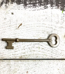 Vintage Metal Skeleton Key Germany 3" - Picture 1 of 4