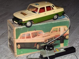 RRR ! VTG OLD WARTBURG 353 TOY CAR MODEL GERMANY PIKO ANKER BATTERY 1:15 DDR GDR - Picture 1 of 22