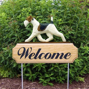Wire Fox Terrier Wood Welcome Outdoor Sign - Picture 1 of 1