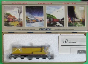 Walthers 932-1310 HO Milwaukee Road H10-44 Diesel Locomotive #9703 MT/Box - Picture 1 of 6