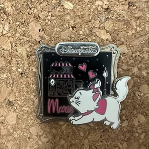 RARE PP71659 Hong Kong Disneyland Marie with Silver Frame HKDL - Picture 1 of 2