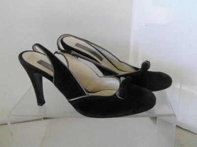 Marc Jacobs Black Velvet w/ Gold Trim Slingback Elegant Pumps Heels size 9 M - Image 1 of 4