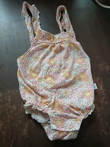 Pre-owned Says 6-9 Months But I've Never Seen A Baby This Small 😆  - Picture 1 of 3