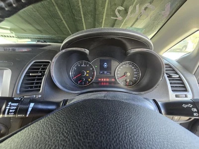 KIA CERATO YD 04/2013-02/2016 INSTRUMENT CLUSTER PETROL AUTOMATIC S/S PREMIUM/SI - image 1 of 4