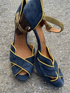 ZAPATOS CHIE MIHARA TOSTADAS AZUL AMARILLO GAMUZA CUERO MARY JANE 41 Vintage Deco años 30 - Imagen 1 de 9