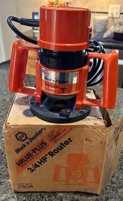 Router Black & Decker Modelo 7604 3/4 HP 5 AMP 30.000 RPM Usado con Caja Original Foto 1 de 4