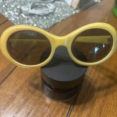 Gafas de sol vintage Cool Ray Barcelona Polaroid 140 - amarillo limón ovaladas Foto 1 de 4