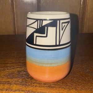 Taza de café de cerámica Southwestern Ute taza ala Inez nativo americano sin mango - Imagen 1 de 4