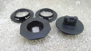 TOYOTA INTERIOR FLOOR MAT & CARPET FIXING CLIP SET OF 4 PIECES - Picture 1 of 9