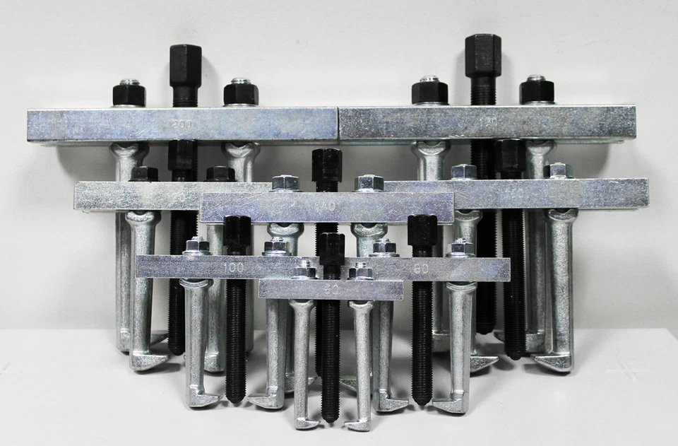 MANESSI ESTRATTORE UNIVERSALE A DUE GRIFFE ZAMPE IN ACCIAIO PER CUSCINETTI - Immagine 1 di 1