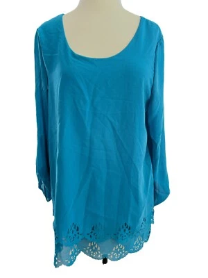 Small Karlie Teal Chiffon Pullover Blouse Laser Cut Scalloped Hem - Imagem 1 de 4