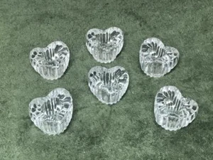 NUEVO HERMOSO JUEGO DE 6 CANDELABROS CÓNICOS CRISTALINOS EN FORMA DE CORAZÓN - Imagen 1 de 1