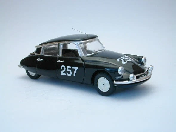 CITROEN DS 19 N.257 MM 1957 1:43 - Immagine 1 di 1