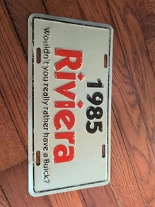 Oldtimer 1985 Buick Riviera Nummernschild 13 - Bild 1 von 1
