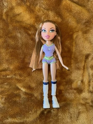Full Bratz Custom Basketball Meygan - Image 1 of 3