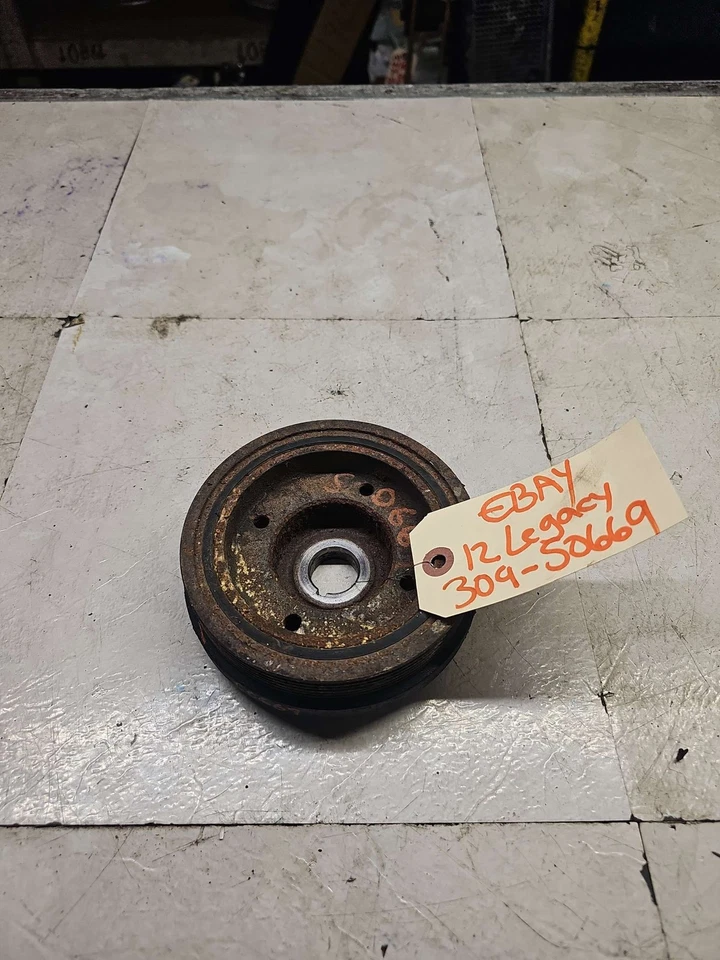 2010-2012 SUBARU LEGACY HARMONIC BALANCER CRANKSHAFT PULLEY Foto 1 de 4