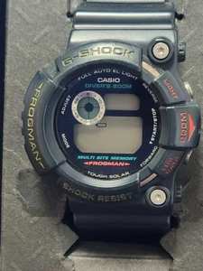 Reloj CASIO G-SHOCK FROGMAN GW-200 Hay arañazos y suciedad - Imagen 1 de 6