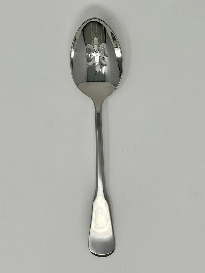 Cuchara perforada Oneida Colonial Boston Foto 1 de 1